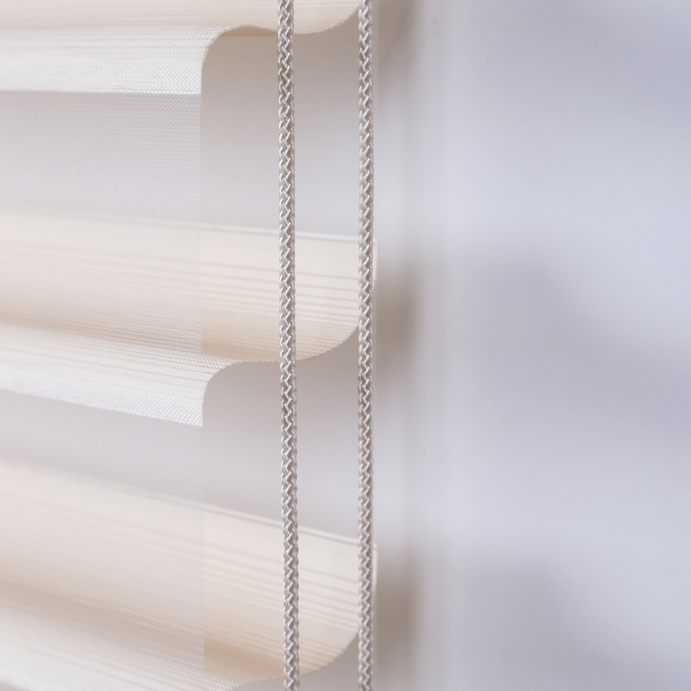 100% Polyester Light Filtering Window Blinds Triple Blinds